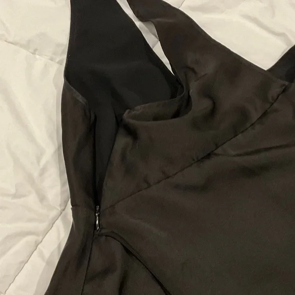 Sleek Black Lace Chemise - Picture 7 of 11